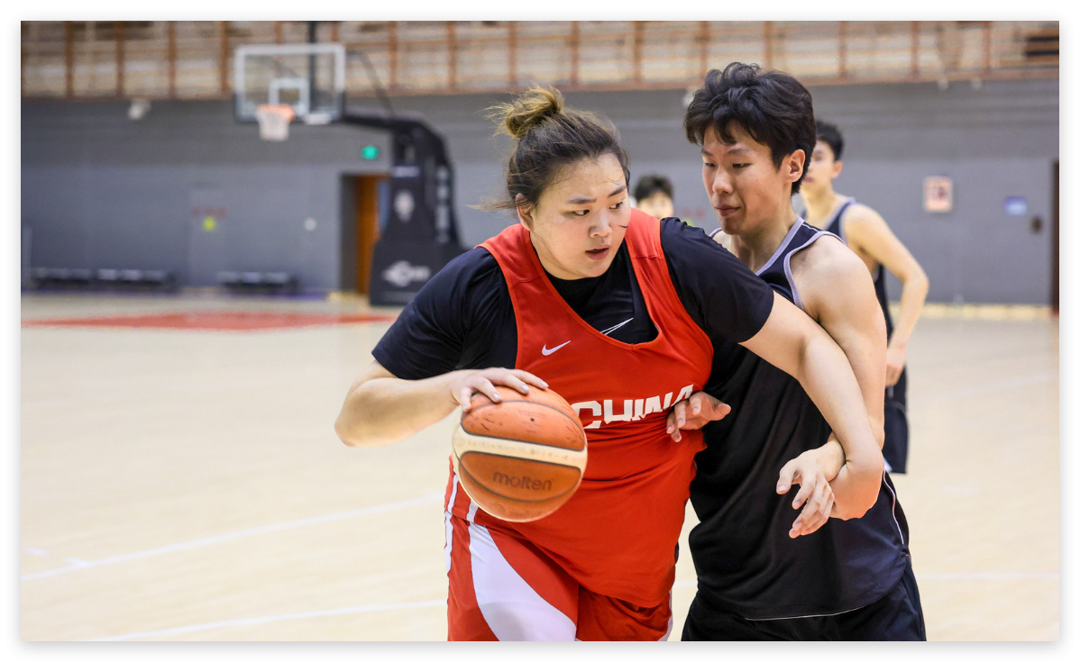 热火仅两种情况才会交易米切尔
