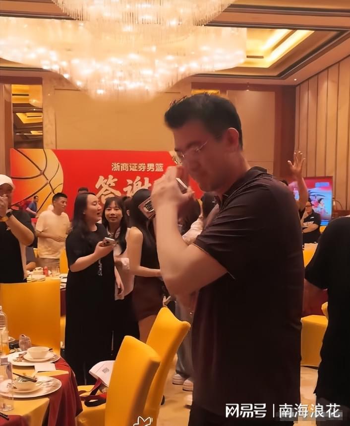 文班亚马再吃一次恶意犯规就禁赛 总决赛仅剩几场？