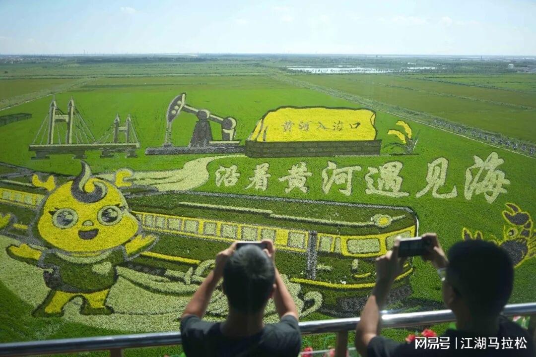 北青谈C罗：捧不捧杯都已不再重要，传奇早已铸就