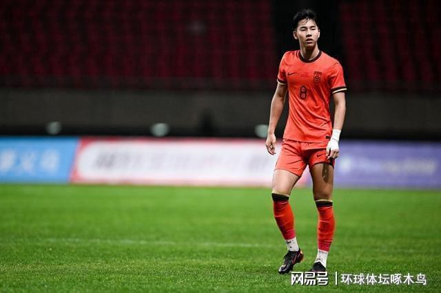 世界杯淘汰赛单场打进2球，1954年之后瑞士队首次做到