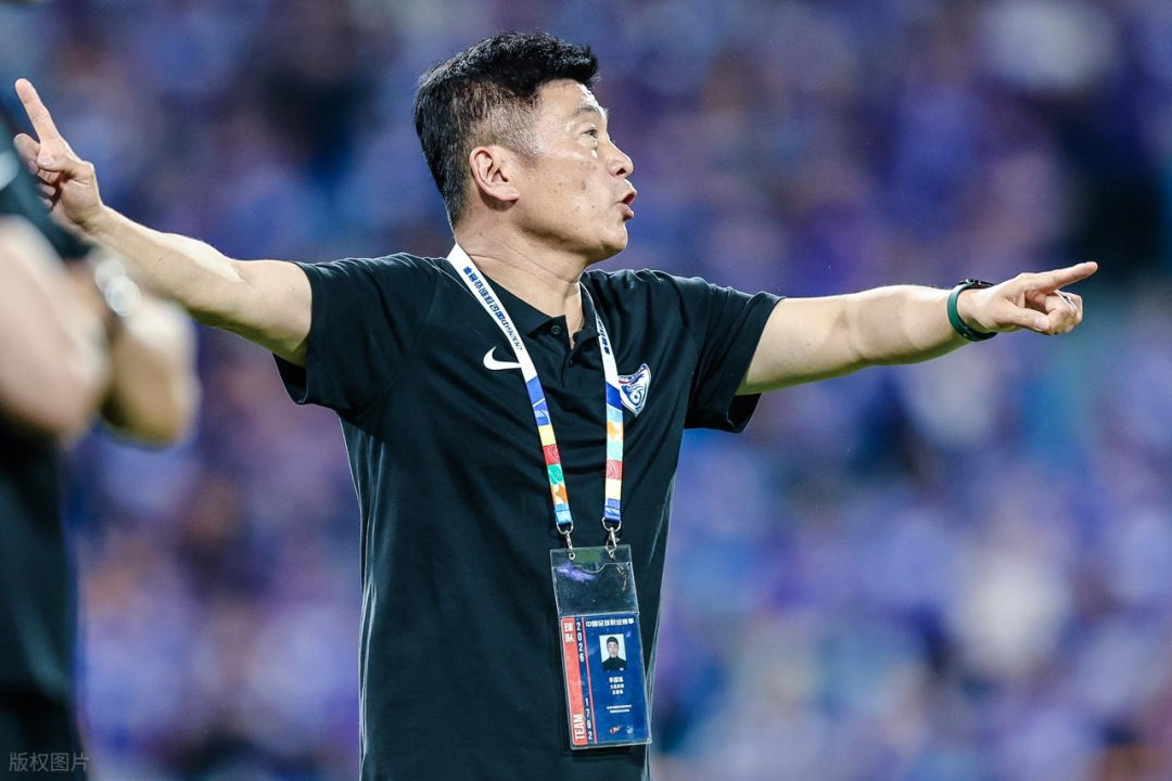 910加载中FIFA前10已有8队进16强，阿根廷明日出战，荷兰出局